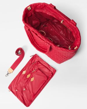 Apple Large Metro Tote Deluxe