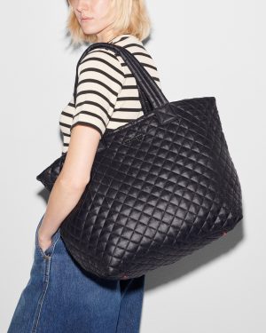 Black Large Metro Tote Deluxe