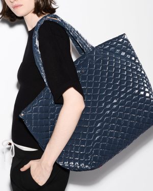 Ink Liquid Large Metro Tote Deluxe