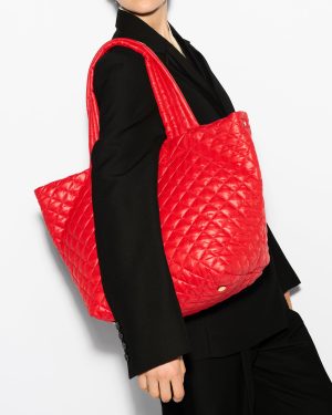 Bright Cherry Medium Metro Tote Deluxe