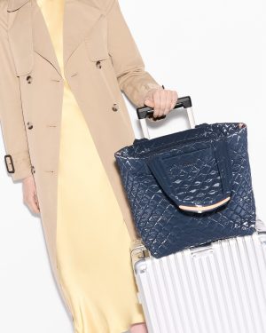 Ink Liquid Medium Metro Tote Deluxe