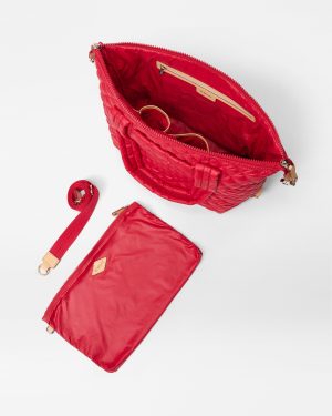 Apple Medium Sutton Deluxe