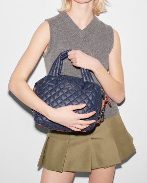 Dawn Small Sutton Deluxe