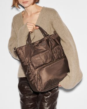 Walnut Large Chelsea Top Handle Tote