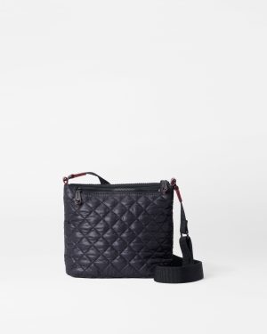 Black Metro Scout Crossbody Deluxe